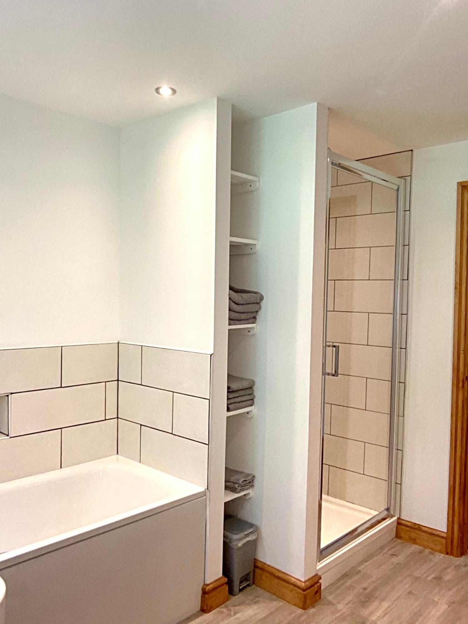 3 Bedroom Bungalow In Llanrhaeadr Ym Освестрі Екстер'єр фото